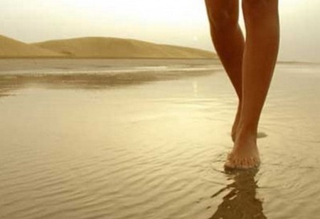 Camminare in acqua per combattere la cellulite