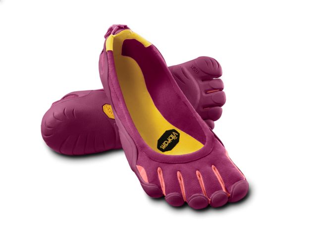 Vibram Fivefingers, le scarpe per fare sport a piedi scalzi