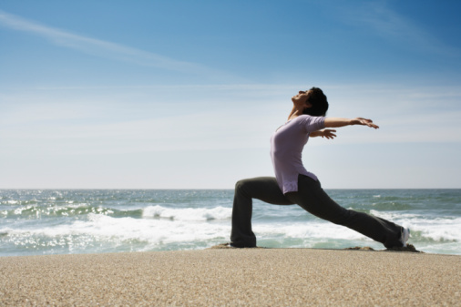 Tonificazione e stretching con le posizioni yoga