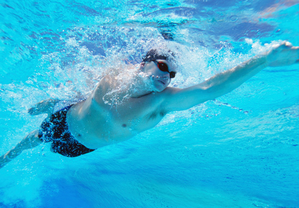 stretching per il nuoto