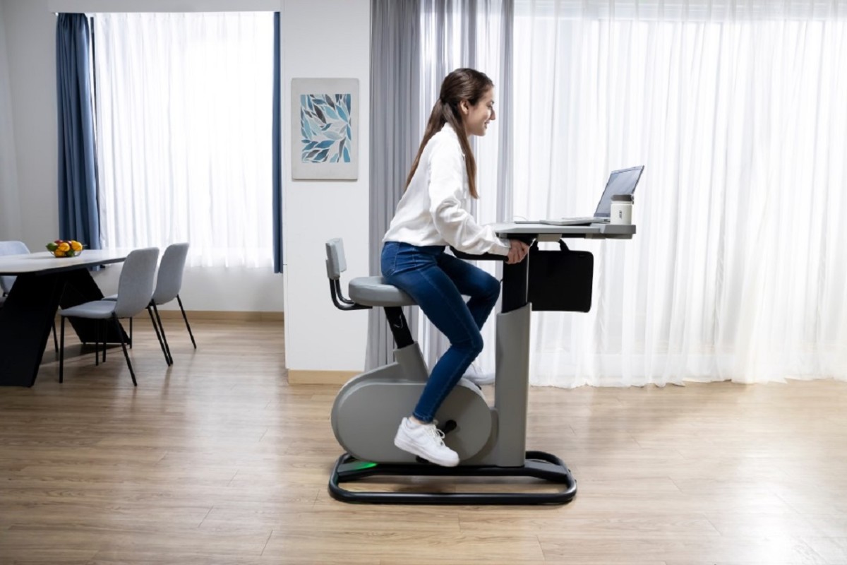 Acer presenta la bike desk contro la vita sedentaria dello smartworking